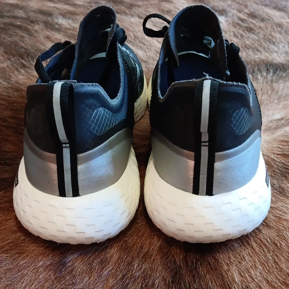Cole Haan Zerogrand Outpace running shoes - Picture 3 of 8